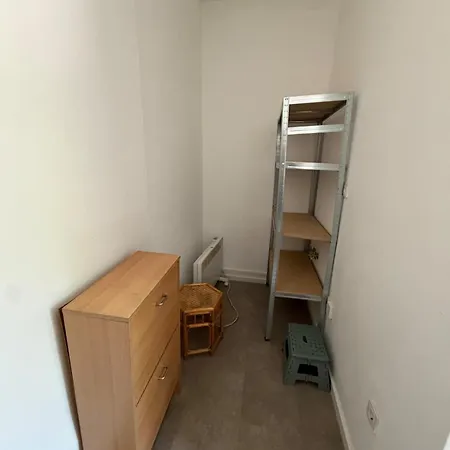 Apartment Kleines Mit Privatem Badezimmer